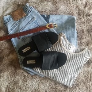 Steve Madden Karolyn black flat 7.5